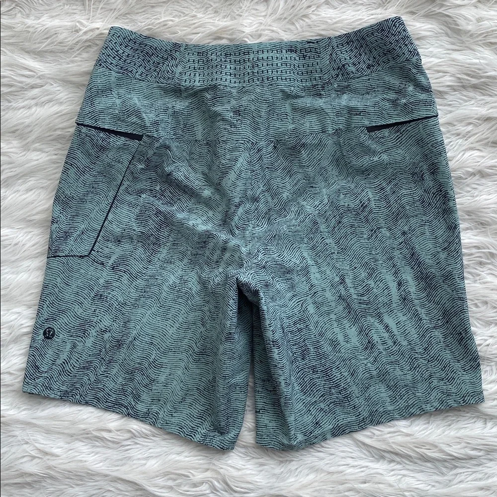 Lululemon | Current State Board Short 9”